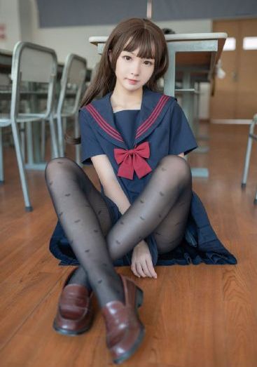 复古高端的欧美女头像_DVD免费在线观看
