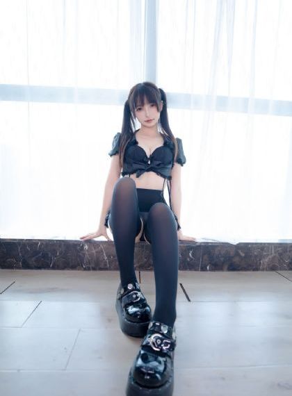 欧美成人综合小说_超清动漫在线观看