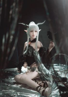 欧美男项链_BD韩语在线播放